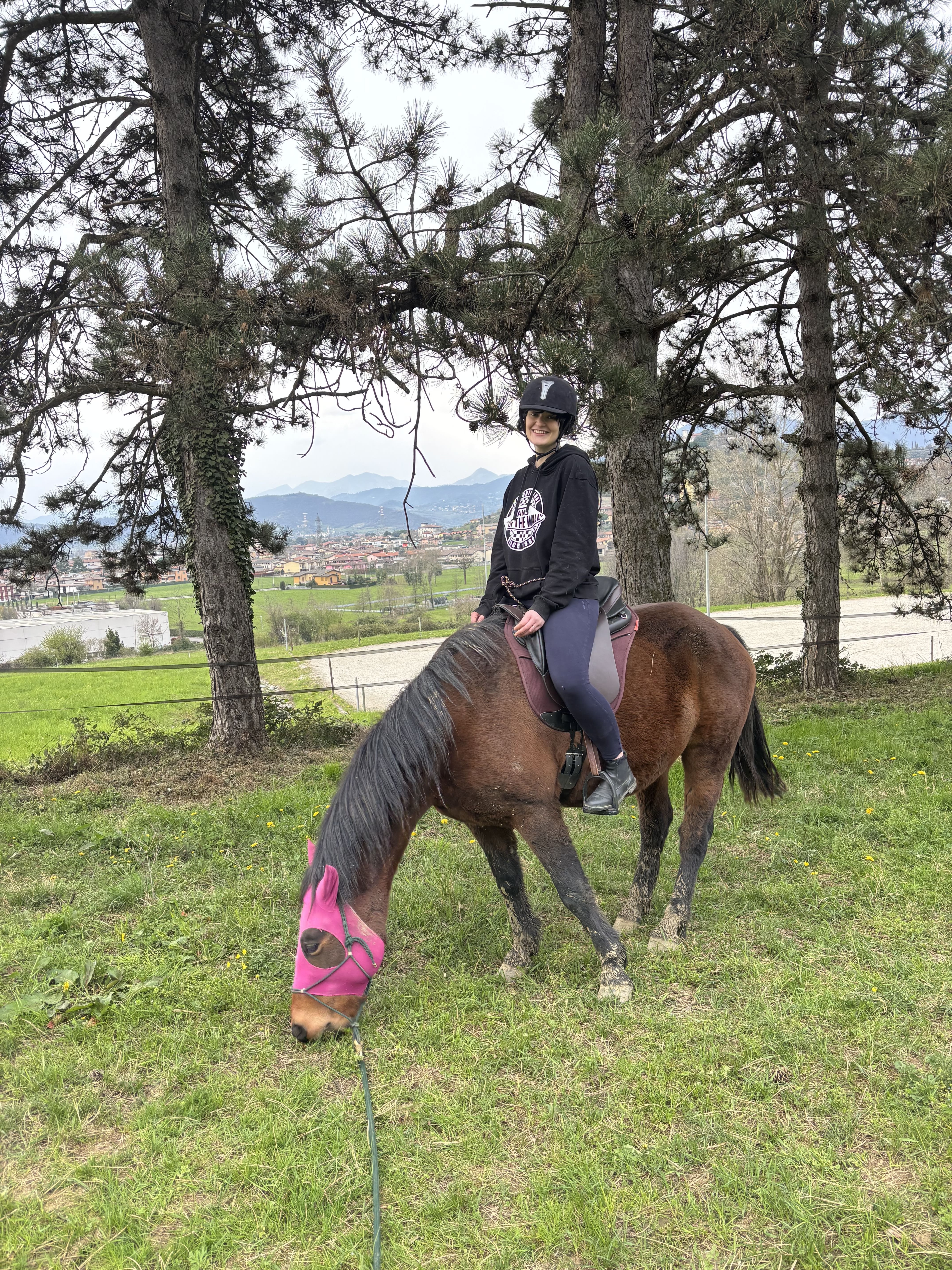 Lezione di equitazione per Laura e Freccia